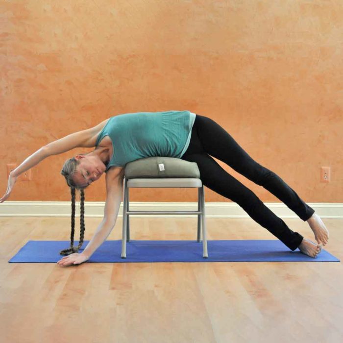 bheka Backless Yoga Chair - Image 4